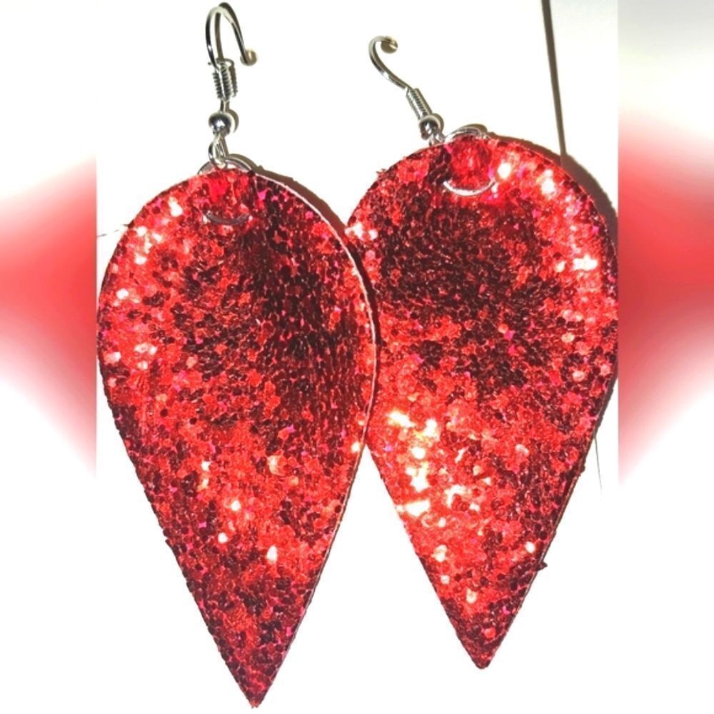 Ladies Beautiful bedazzled fashion earrings